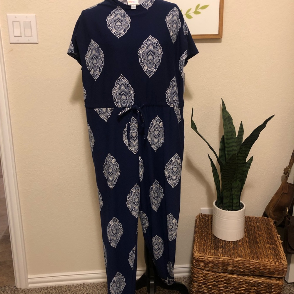 LULA ROE BLUE & WHITE XL JUMPSUIT